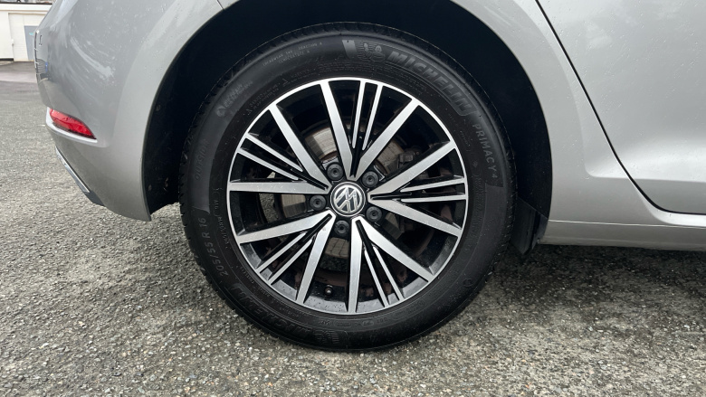 Volkswagen Golf 1.4 TSI SE 5dr Petrol Hatchback